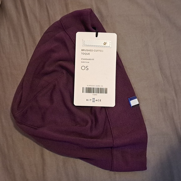 🇨🇦 Kit and Ace Brushed Cuffed Toque in Dark Plum, ✨️NWT✨️ O/S - Picture 5 of 7